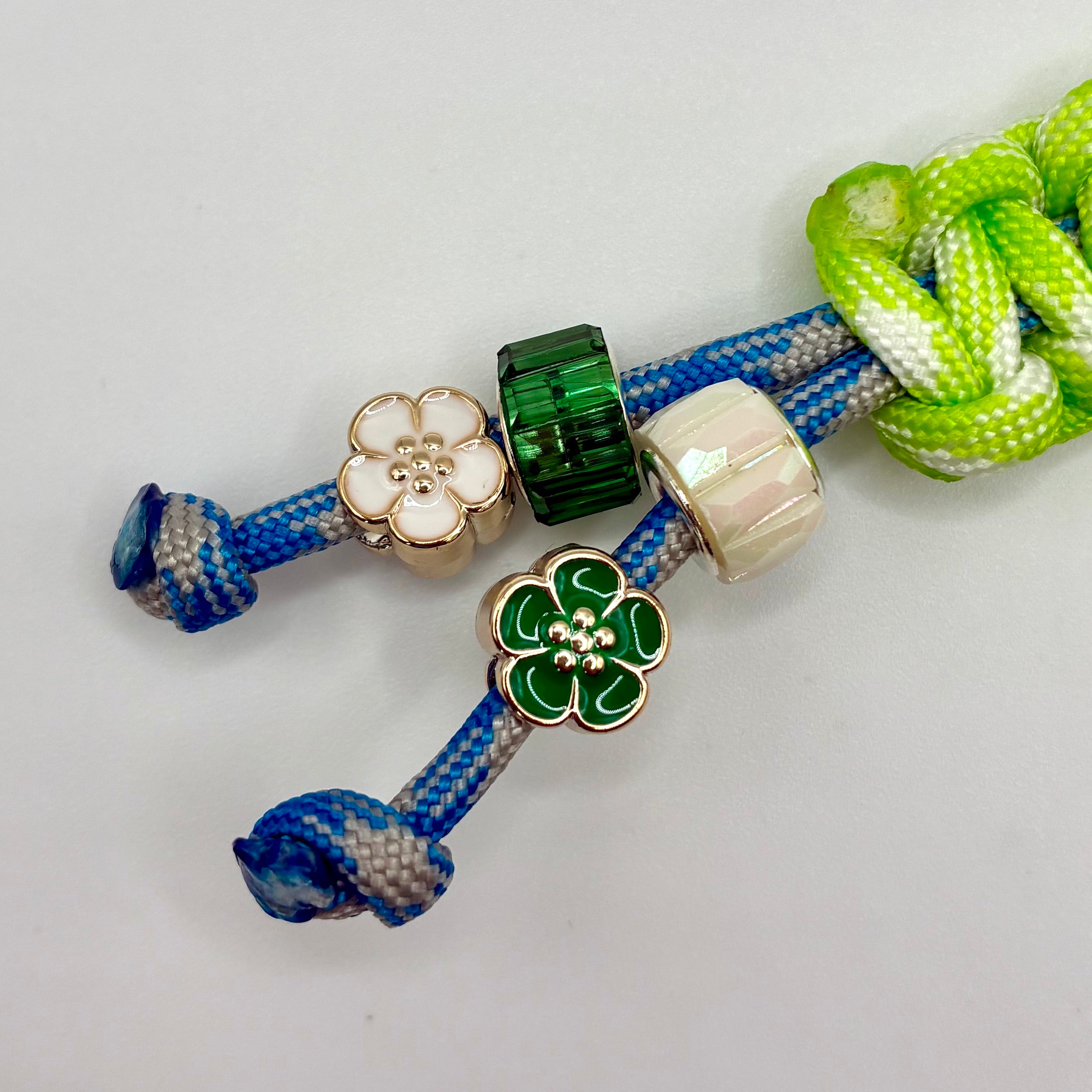 Sonny Angel Flower Series Bag Charm - Morning Glory